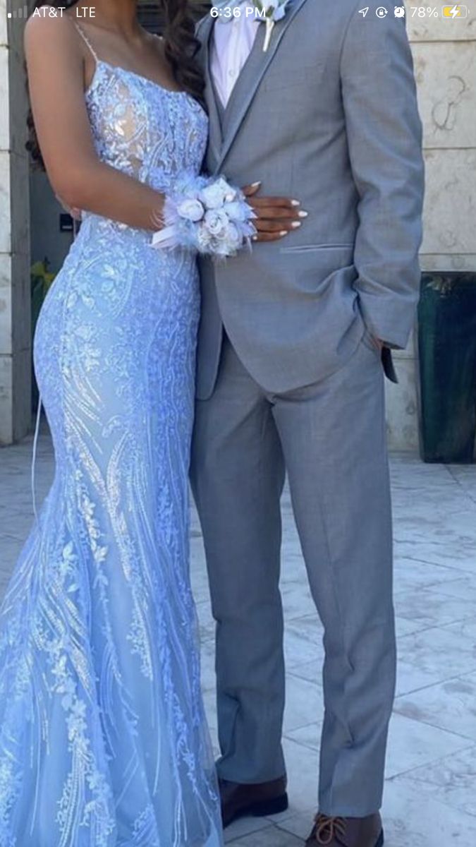 Periwinkle Prom Dress Couple, Iridescent Prom Dress Couple, Light Blue Prom Dress Black Couple, Light Blue Prom Dress With Date, Prom Couples Outfits Blue, Light Blue Prom Couple Outfits, Baby Blue Prom Couple, Light Blue Prom Dress Couple, Light Blue Prom Couple