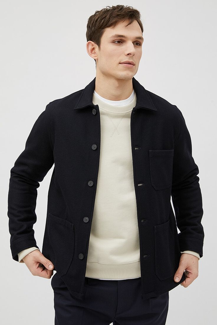 Casual Jacket Outfit, Mens Overshirts, Smart Casual Look, Wool Jacket Men, Mens Business Casual Outfits, Mens Business, Mens Casual Dress Outfits, Men Stylish Dress, Winter Outfits Men