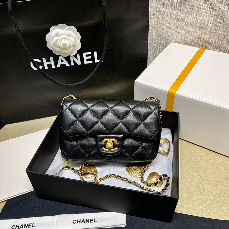 Size: (12*19*7cm) It comes with Dust box, Care manual, Tag and Paper bag. Luxury Bag, Luxury Bags, Clutch Bag, Paper Bag, Fendi, Credit Card, Dior, Size 12, Chanel