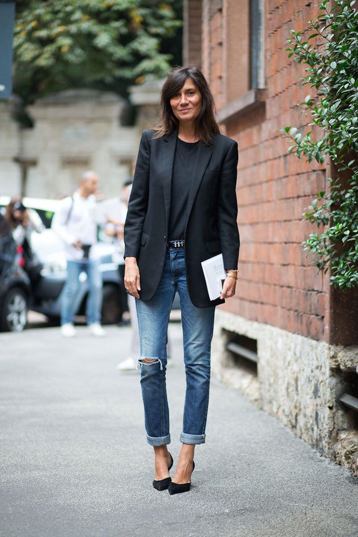 French Style – 6 Classic Emmanuelle Alt Outfits (Dust Jacket) … Emmanuelle Alt Style, Minimalist Moda, Looks Jeans, French Street Fashion, Emmanuelle Alt, Milan Street Style, Alt Outfits, French Girl Style, Blazer Outfit