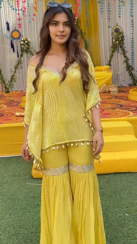 Haldi Outfit Jewellery, Yellow Coord Sets, Sharara Coord Sets, Designer Haldi Outfit For Women, Diwali Looks For Women, Indian Dhoti Dress For Women, Shagun Outfits For Women, Haldi Ceremony Outfit For Women, Haldi Inspo Outfit