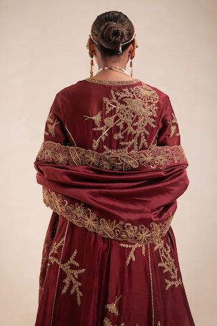 Maroon chanderi kurta with all over gold tone floral embroidery using cutdana, sequins. Paired with a pant and dupatta with embroidered border. - Aza Fashions Festive Tussar Silk Kurta With Floral Embroidery, Gold Embroidered Slub Silk Sets, Unstitched Cotton Silk Embroidered Fabric For Reception, Unstitched Cotton Silk Fabric For Reception, Festive Silk Anarkali Set With Floral Embroidery, Silk Anarkali Set With Floral Embroidery For Festive Occasion, Chanderi Salwar Kameez With Floral Embroidery For Reception, Diwali Slub Silk Anarkali Set With Intricate Embroidery, Embroidered Gold Slub Silk Sets