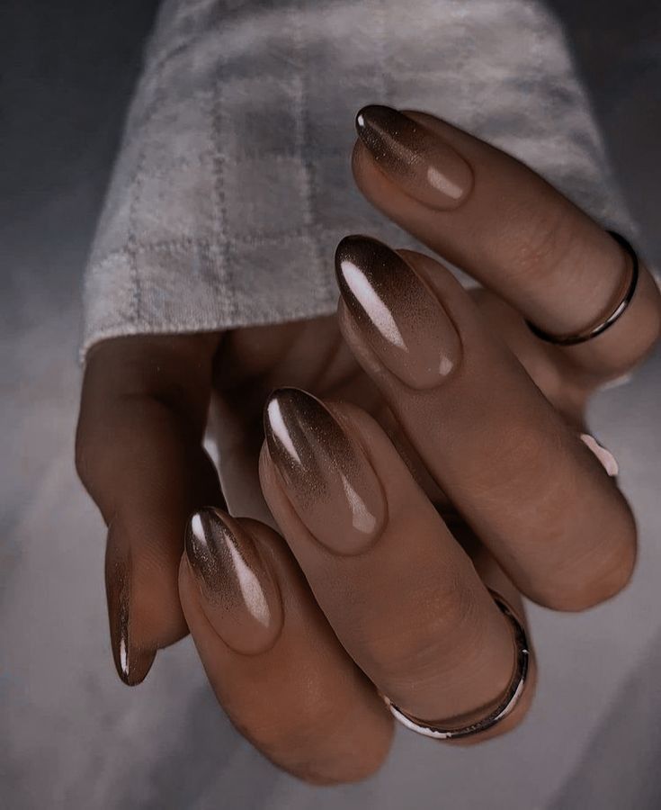 Crome Nails Beige, French Tip Nails Fall Colors, Gold Velvet Nails, Brown Ombre Nails Almond, Brown Velvet Nails, Golden Brown Nails, Brown Chrome French Tip Nails, Fall Crome Nails, Brown Ombre Nails Acrylic