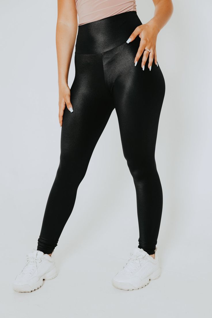 Joy Legging - where style meets comfort and versatility. These stunning, shiny black statement leggings feature an ultra-comfortable, high-rise waistband that not only flatters your figure but also provides the ideal canvas for various outfit pairings. ✨ Tummy Control: The high-waisted design sculpts and smoothes your midsection for a flattering silhouette that boosts your confidence. And the high-rise waistband is a boon on bloating days, giving you a slimmer and more comfortable look. ✨ Versat Night Workout, Roll Neck Sweater, Workout Sets, Faux Leather Pants, Female Entrepreneur, Top Sales, Workout Leggings, Autumn Summer, Short Tops