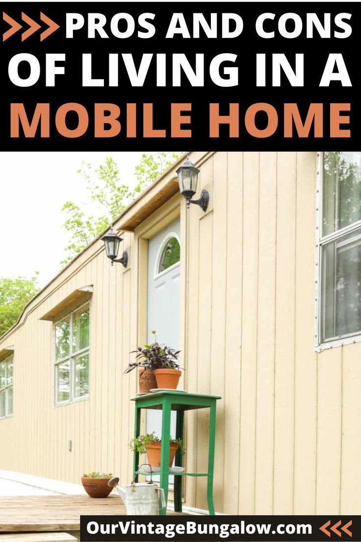 exterior view of mobile home porch with potted plants displayed on a vintage green table text reads - pros and cons of living in a mobile home Buying A Mobile Home, Vintage Bungalow, Small Mobile Homes, Hunting Stands, Mid Century Modern Farmhouse, Mobile Home Living, Single Wide, Remodeling Mobile Homes, Manufactured Home