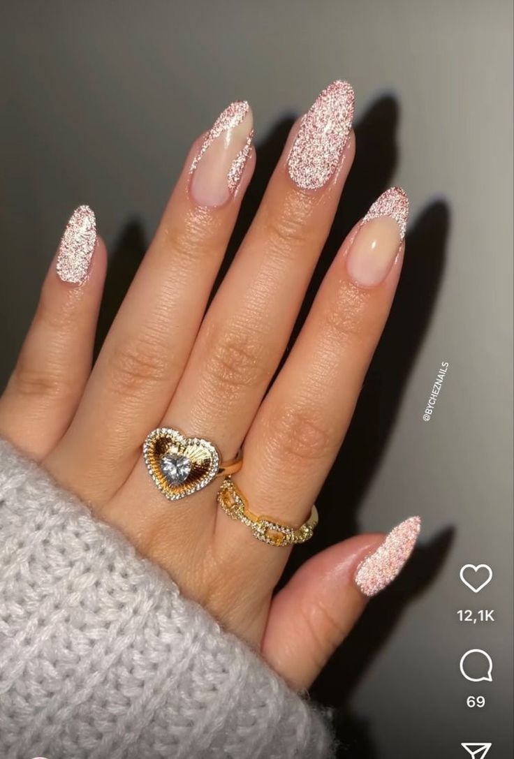 Nile Art, Sparkly Nail Designs, Nagellack Trends, Classy Acrylic Nails, Almond Acrylic Nails, Glam Nails, Nail Designs Glitter, Sparkly Nails, Glitter Nail