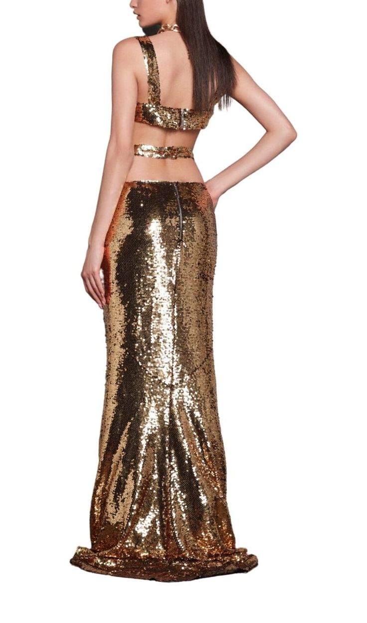 The dazzling sequins will make you the center of attention, while the two-piece design adds a trendy and playful touch. Whether it's a night out with friends or a special event, this suit is your go-to for unleashing your inner Cleopatra and owning the dance floor. So, get ready to conquer the party with style and attitude! 🎉👑 Gentle Dry Clean Only Colour may vary due to lighting on images. The product images (without model) are closest to the true colour of the product.Item runs true to size Midi Pencil Dress, Denim Mini Dress, Plus Size Shopping, Plus Dresses, Crepe Fabric, The Dance, Ruched Dress, Dance Floor, Favorite Dress