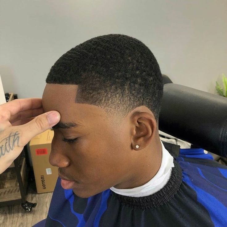 Men’s Low Fade Haircut Short, Taper Fade For Short Hair, Short Hair For Men Fade, Short Fade Haircut Men Black, Low Haircut For Men, Taper Fade Haircut Front View, Low Cut Taper Fade Black Men Hair, Taper Fade Haircut Black Short Hair, Taper Fade With Short Hair