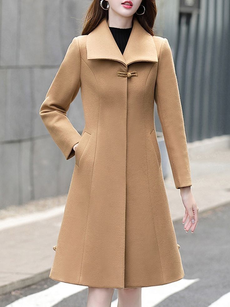 Fall Jackets Outfit, Winter Jacket Outfits, Ladies Coat Design, Womens Dress Coats, Slim Fit Coat, Ladies Blazer, Coat Women Fashion, Woman Suit Fashion, Blazer Designs