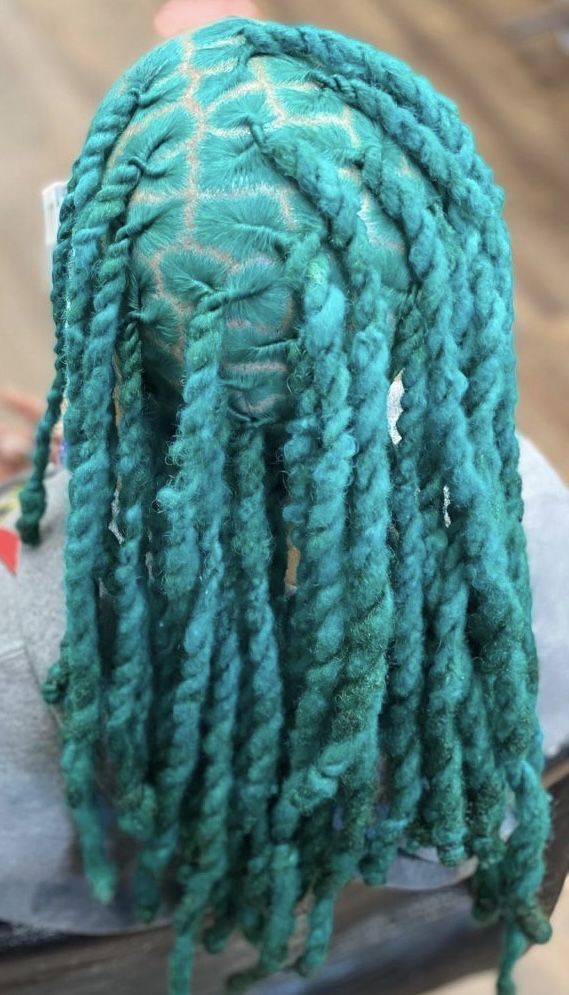 Mint Green Locs, Teal Locs Black Women, Dreadlocks Color Ideas, Loc Hair Colors, Turquoise Locs, Colored Dreads Black Women, Dark Green Locs, Teal Locs, Teal Dreads