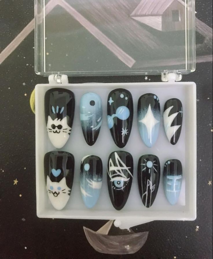 Satosugu Nail Art, Anime Design Nails, Gojo Nail Ideas, Jujitsu Kaisen Nail Art, Gojo Nails Design, Gojo Satoru Nails Art, Gojo Themed Nails, Gojo Satoru Nails Design, Jjk Themed Nails