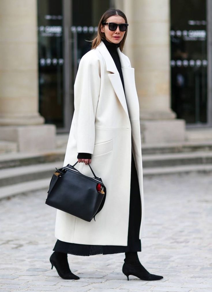 White Coat Outfit, Winter Office Wear, Chic Closet, White Winter Coat, Winter Mode Outfits, Winter Office, Office Wear Women, Cheap Womens Clothing, Closet Ideas