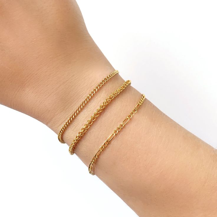 It's the perfect layering, stacking bracelet! Wear it alone, or layered with your other favourite pieces. Material 14 Karat Gold Filled. Nickel free. Suitable for sensitive skin. Quantity & Measurement One link chain bracelet Adjustable length: 6.5 +1 inches extension Closure: Parrot clasp * Bracelet for layering purposes only. Sold separately. Trendy Adjustable Gold Bracelet With Delicate Chain, Adjustable Chain Bracelets For Layering, Adjustable Stackable Chain Bracelet For Layering, Trendy Adjustable Chain Bracelets For Layering, Dainty Adjustable Tarnish Resistant Chain Bracelet, Dainty Adjustable Tarnish-resistant Chain Bracelet, Stackable Wrap Bracelet For Layering, Adjustable Link Hypoallergenic Bracelet, Hypoallergenic Adjustable Link Bracelets