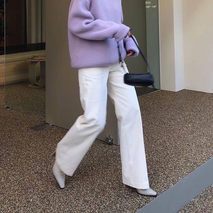 Moda Ulzzang, Purple Outfits, Classic Style Women, Mode Inspo, Winter Mode, Urban Chic, Purple Aesthetic, Fashion Weeks, Looks Style