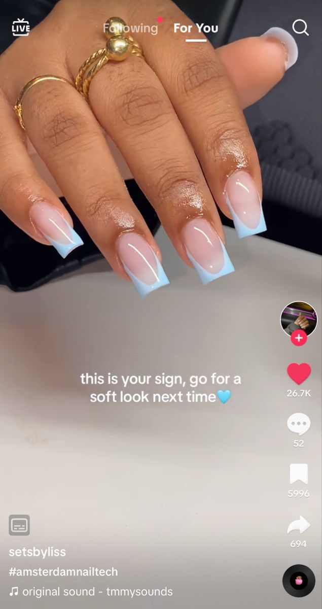 Blue French Tip Nails Black Women, Sky Blue French Tip 1 5 Nails, Light Blue Nails With Design Square, Sky Blue Nails French Tip, Blue Nails White French Tip, Light Blue French Tip Nail Designs, Light Blue And White Acrylic Nails, Soft Blue Nails Designs, Girly Acrylic Nails Blue