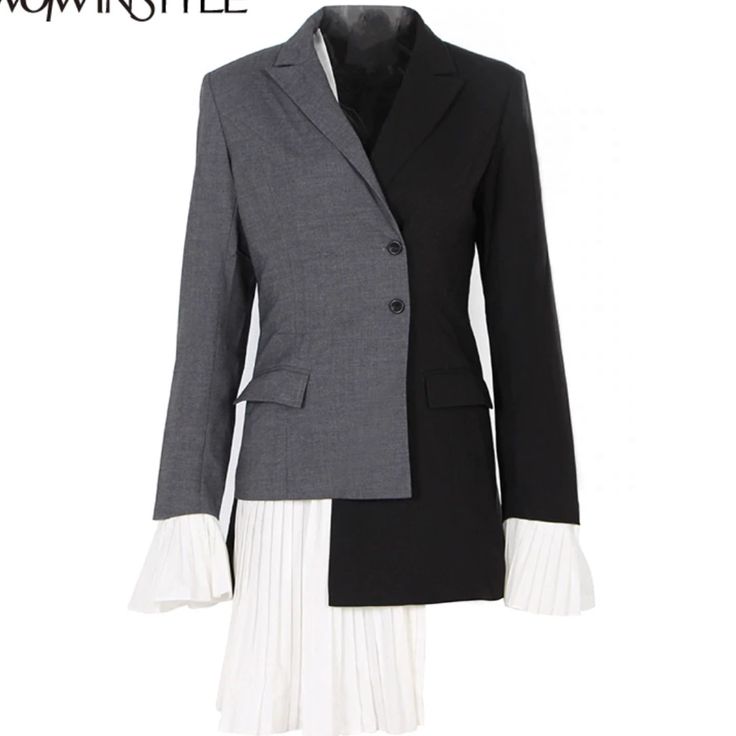 It’s Fall Y’all! Beautiful Form Fitting Two Tone Blazer With Pleated Cuffs And Bottom. Fits Beautifully, Totally Looks Like High End Designer...Without The Designer Piece Tag. Brand New W/Tag. Black Patchwork Blazer For Spring, Spring Black Patchwork Blazer, Two Tone Blazer, Pleated Blazer, Streetwear Model, Asymmetrical Coat, Flare Long Sleeve, Spring Women, Suits Coats