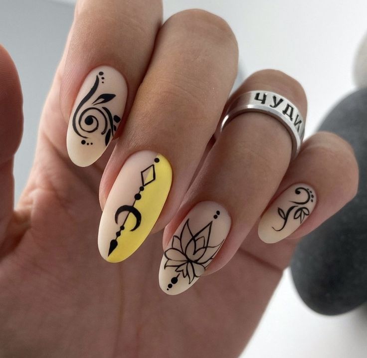 Easy Nail Design, Fairy Nails, Boho Nails, Eye Nail Art, Mens Nails, Elegant Nail, Hello Nails, Hippie Nails, Elegant Nail Designs