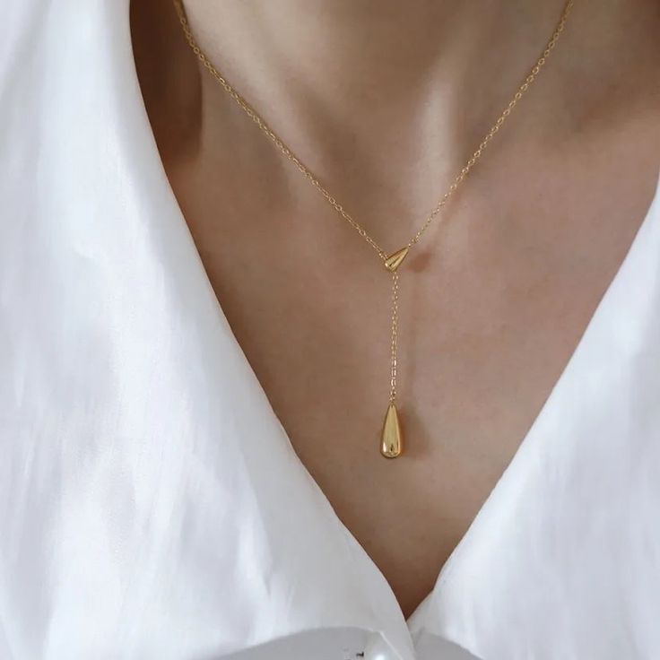 Water Drop Pendant Necklace Necklace Ecuyeres Gold Cooler Style, 18k Gold Chain, Drop Pendant Necklace, Gold Necklace Women, Charm Pendant Necklace, Gold Choker, Minimalist Necklace, Chain Choker, Drop Necklace