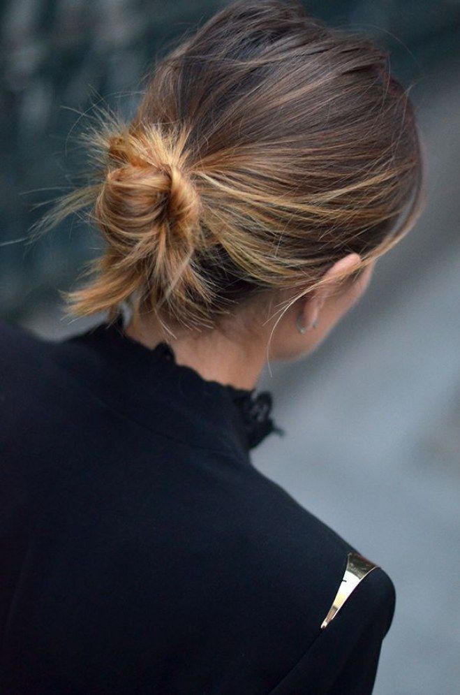 Chic, spettinato o retrò: ecco tutti i tipi di chignon! Fishtail Braid, Pinterest Hair, Low Bun, Good Hair Day, Hair Envy, Great Hair, Hair Dos, Messy Hairstyles, Hair Day