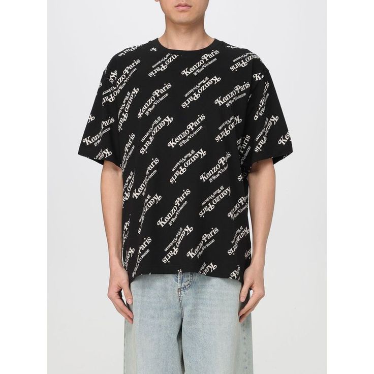 Spring/Summer 2024 Kenzo T-Shirt Men Black Size Type: Int Sku: Gig-Fe58ts0044sy ~ 99j Welcome To The Official Luosophy Poshmark Closet! Luosophy Is A Luxury Brand Reselling Company Founded In San Diego, Ca From 2016. All Our Products Are Imported From Italy And Sold In The Usa. We Do Our Best To Provide High Fashion, Luxury Items At Affordable Prices. We Guarantee All Our Products Are 100% Authentic. Shop With Us And You Will Forget About Shopping At Department Or Brand Name Stores. Our Prices W Black Signature Print T-shirt For Streetwear, Streetwear Monogram Print Crew Neck T-shirt, Crew Neck T-shirt With Monogram Print For Streetwear, Relaxed Fit Signature Print Tops For Streetwear, Monogram Print Graphic Tee For Streetwear, Casual Summer T-shirt With Signature Print, Black Monogram Print Crew Neck T-shirt, Casual Cotton T-shirt With Signature Print, Casual T-shirt With Signature Print Short Sleeve