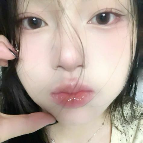 Sawako Makeup, True Beauty Makeup, School Makeup Looks, No Make Up Make Up Look, Blush Application, Soft Makeup Looks, Doll Eye Makeup, Pretty Makeup Looks, Ulzzang Makeup