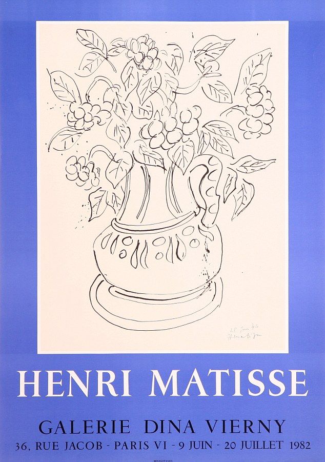 an image of a vase with flowers in it on the cover of a book called henri matissee