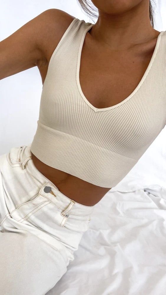 Detail: Sleeveless Knit fabric Crop top Size Available:: Size Bust Length S 86cm/33.8'' 32cm/12.6'' M 90cm/35.4'' 33cm/12.9'' L 94cm/37'' 34cm/13.4'' Luxe Loungewear, American Threads, Pink Dusty, Tank Crop Top, Tie Shorts, Quilted Puffer Jacket, Square Neck Top, Sleeveless Knit, Free People Intimates