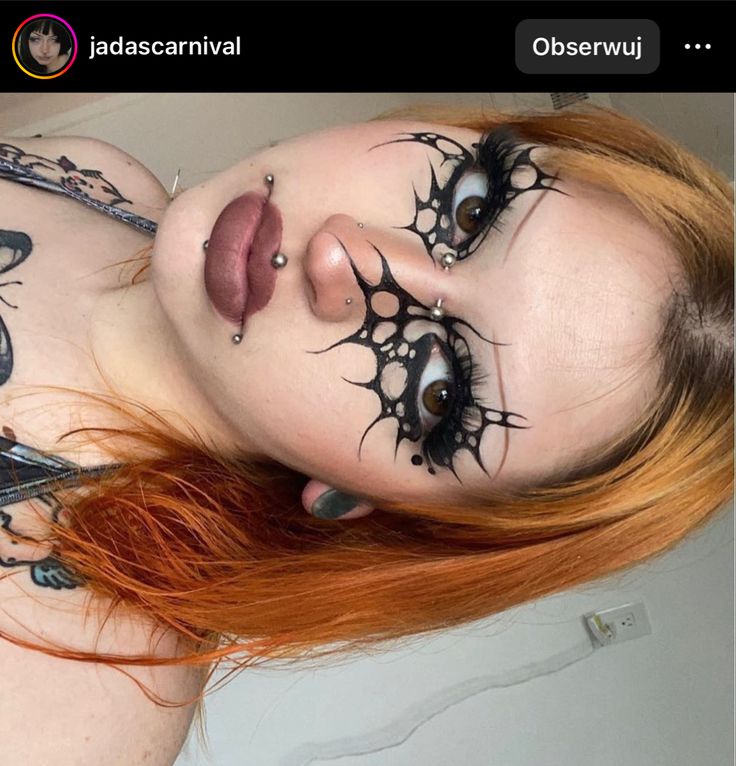 Funky Makeup, Corpse Paint, Punk Makeup, Doll Eye Makeup, Alt Makeup, Face Art Makeup, Makeup To Try, Face Paint Makeup, Graphic Makeup