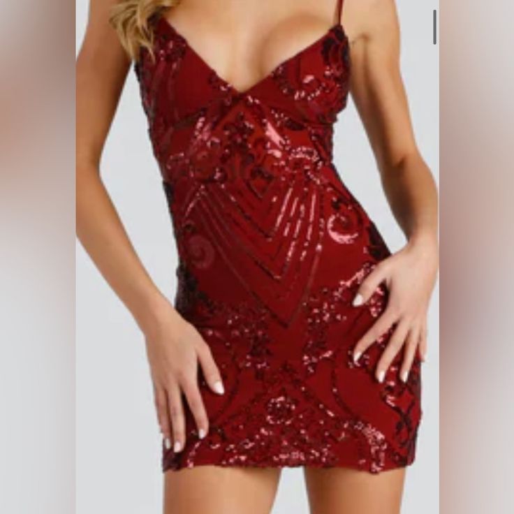 Impress The Crowd As You Make Your Way In This Sequin Mini Dress! The Sleeveless, Spaghetti Straps, And V-Neckline Shape The Form-Fitting Silhouette On Delicate Mesh-Lined Knit Fabric With A Moderate Stretch. Complete The Look With Heels And A Sleek Bracelet. Fit & Features Sleeveless, V-Neckline Adjustable Spaghetti Straps Sequin Scroll Design Form-Fitting, Mini Length Hem Zipper Closure Mesh-Lined Knit Fabric, Moderate Stretch Fits True To Size New Never Worn Pet Free Smoke Free Home Wine Red Homecoming Dress, Dark Red Homecoming Dresses Short, Red Hoco Dresses Black Women, Hoco Dresses Dark Red, Hot Hoco Dresses, Red Sparkly Hoco Dress, Glass Mirror Dress, Casino Theme Dress, Sequin Dress With Tights