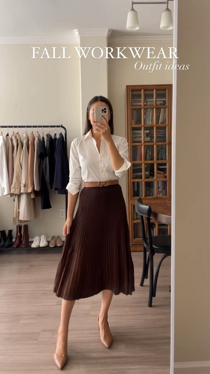 Fall Women Business Outfits, Classic Easter Outfit Women, Women Formals Office, Luxury Business Attire Women, Formal Skirt Outfits For Women, Work Skirts For Women, Womens Business Dress, Smart Casual Women Skirt Outfits, Classic Woman Outfits