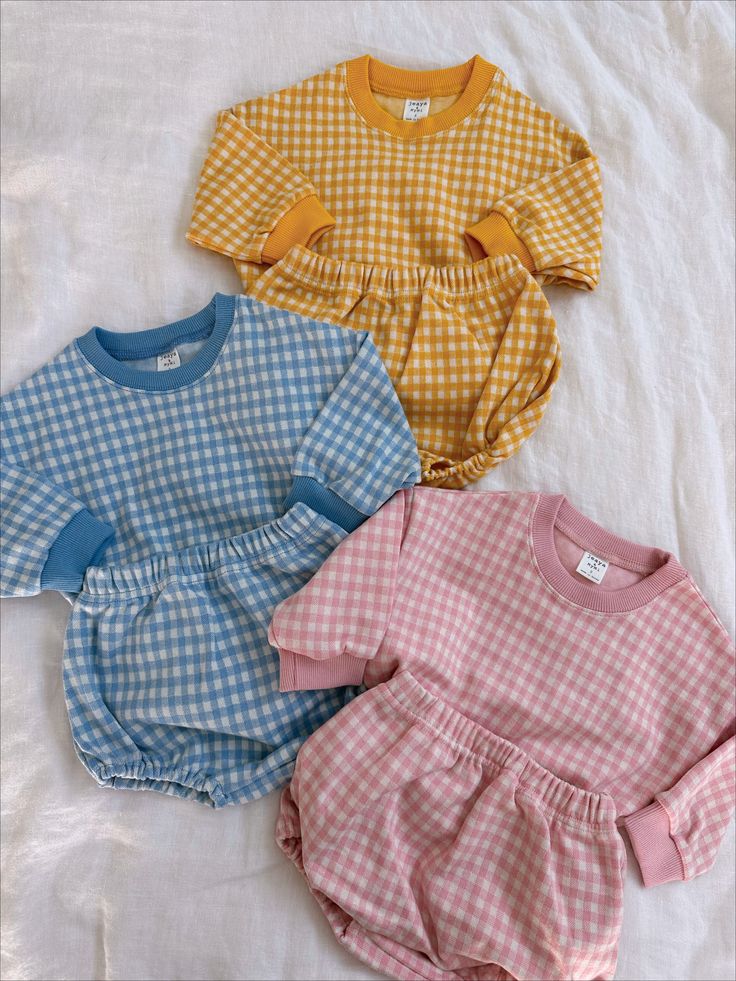 This gingham set features with 100% cotton soft fabric with relaxed fit for the top and bloomer. Pair with chunky sneakers or pastel color sandals and fun socks! True to size Machine wash cold Tumble dry low Lielle (12 months) is wearing 6-15m Imported Gingham Cotton Long Sleeve Sets, Gingham Cotton Sets With Long Sleeves, Gingham Cotton Set With Long Sleeves, Long Sleeve Gingham Cotton Set, Casual Gingham Cotton Sets, Casual Cotton Gingham Sets, Playful Gingham Sets For Spring, Casual Gingham Sets For Spring, Casual Spring Gingham Sets