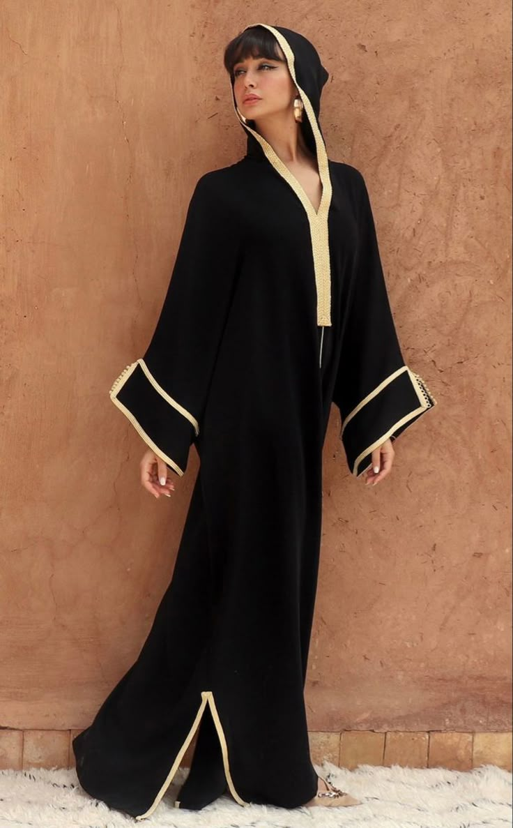 Hijab Summer Outfits, Jalabia Styles, Moroccan Clothing, Abaya Kimono, Kaftan Designs, Mode Kimono, Culture Clothing, Moroccan Fashion, Dress Salwar Kameez