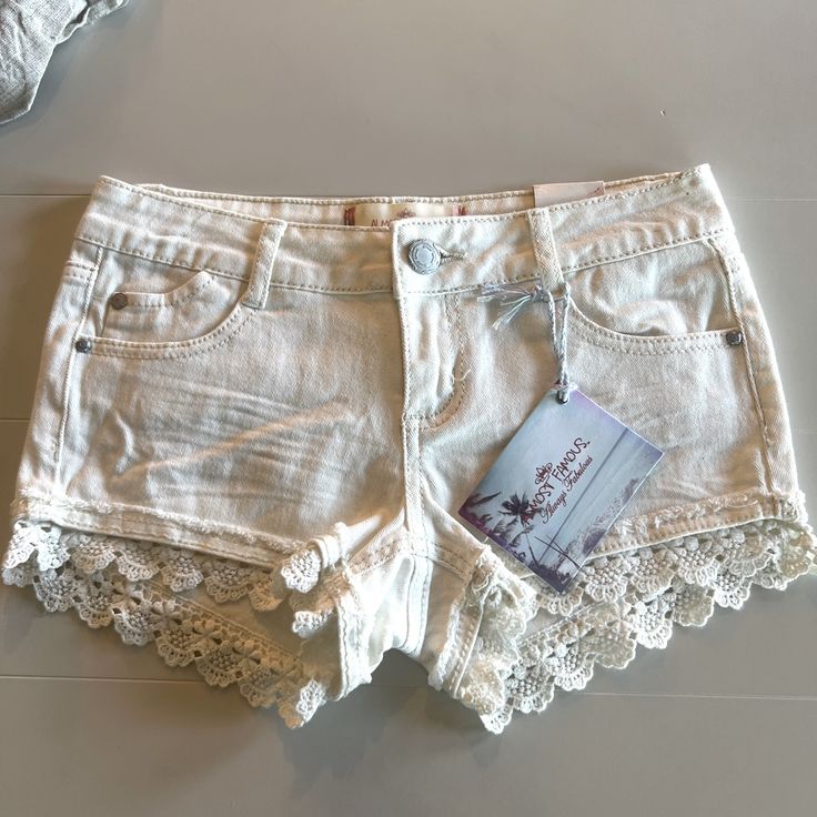 Here Shorts Have Never Been Worn And Are New With Tags! Cute Lace Trim Bottoms For Spring, Casual Bottoms With Lace Trim, Trendy Stretch Bottoms With Lace Trim, Lace Trim Shorts For Spring, Casual High Waist Bottoms With Lace Trim, Summer Shorts With Lace Trim, Fitted Vacation Bottoms With Lace Trim, Casual Fitted Bottoms With Lace Trim, Summer Bottoms With Lace Trim And Short Shape