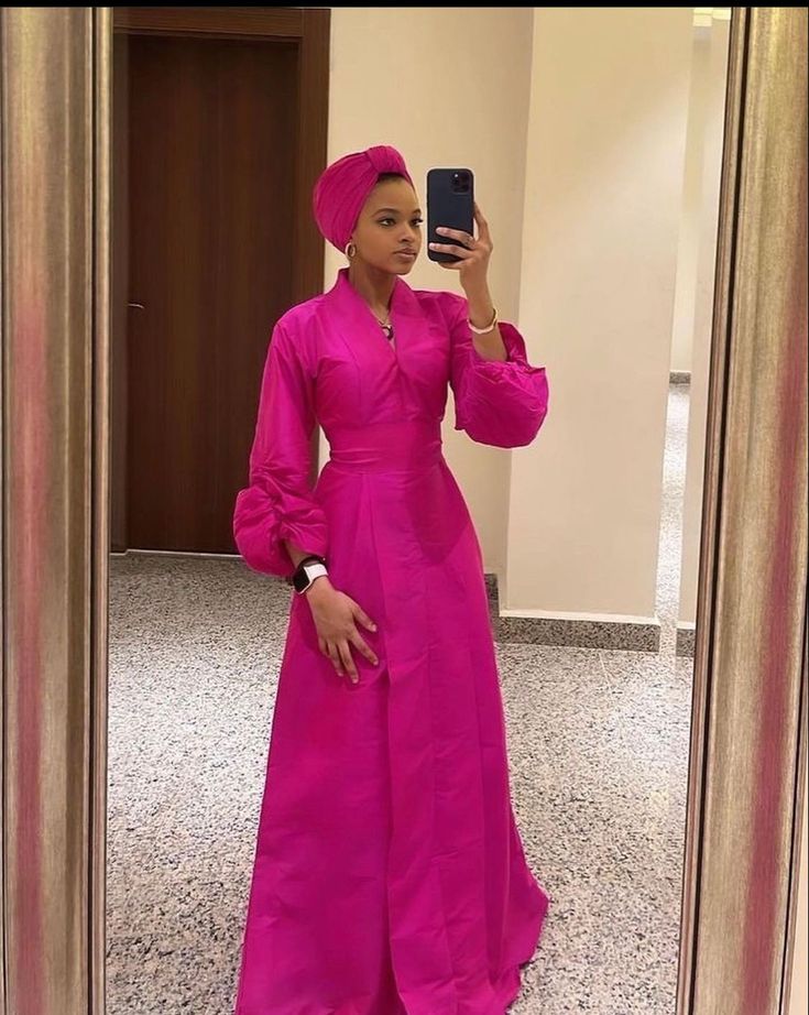 Pink Modest Dresses, Hijabi Dinner Outfit, Plain Material Gown Styles, Material Gown Styles In Nigeria, Material Gown, Modest Dresses Fashion, Chic Dress Classy, African Fashion Skirts, Mode Turban