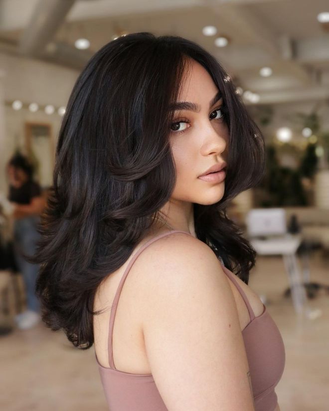 Mid Short Layered Haircuts, Graduation Hairstyles For Long Hair, Brown Layered Hair, Long Hair Cut Short, Layered Haircuts For Medium Hair, Medium Layered Haircuts, Hair Adviser, Mid Length Hair With Layers, Layered Hairstyles