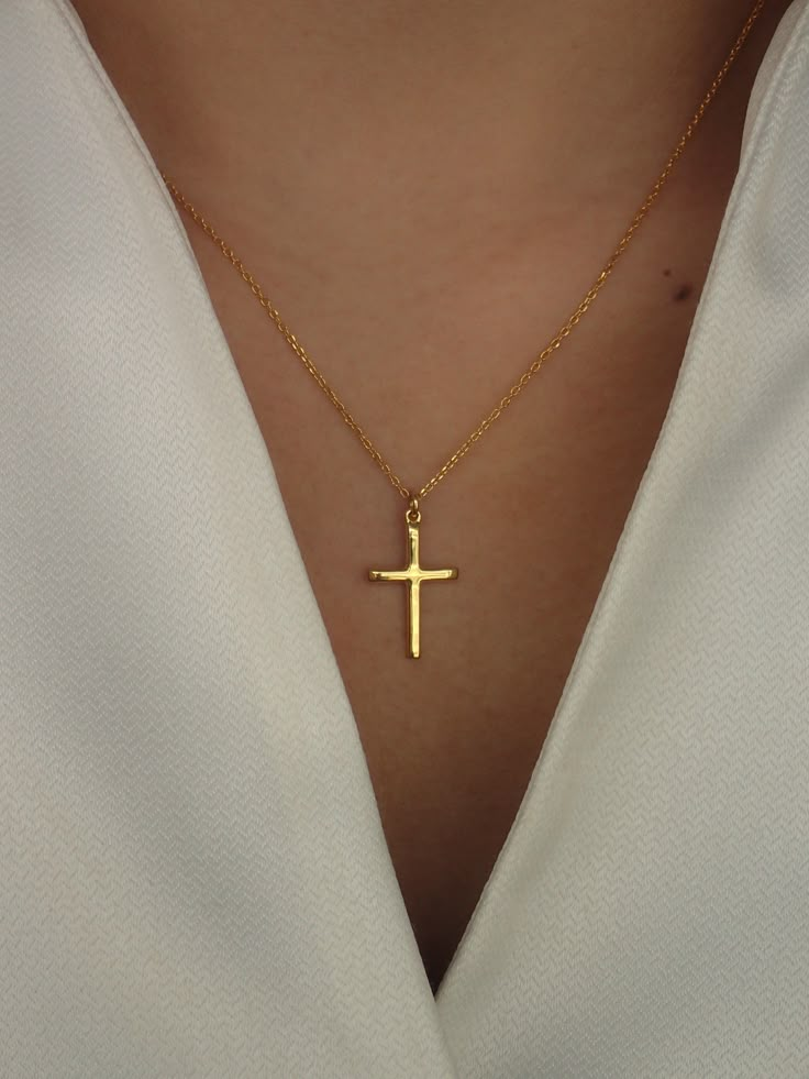 For Ready-to-ship items search here, https://etsy.me/39BDvMS Sterling Silver Cross Necklace / Dainty Cross Charm / Religious Necklace / Minimalist Necklace Gift for Her About Features- * Made to order * Materials: 925 Sterling Silver * Gold color: Yellow Gold Plating, White Gold Plating, and Rose Gold Plating * Layaway Plan Available * SKU: N184 As a reference, I've included the widths of coins for your visual reference: Dime = 1.25mm Penny = 1.4mm Quarter = 1.8mm Nickel = 2.0mm All gold, silver Minimalist Cross Pendant Necklace With Adjustable Chain, Minimalist Cross Pendant Necklace With Clavicle Chain, Minimalist Clavicle Chain Necklace With Cross Pendant, Minimalist Cross Pendant Necklace As Gift, Minimalist Cross Pendant Necklace For Everyday Wear, Minimalist Cross Pendant Necklace For Everyday, Simple Cross Jewelry For Gifts, Delicate Everyday Cross Necklace, Minimalist Yellow Gold Cross Necklace