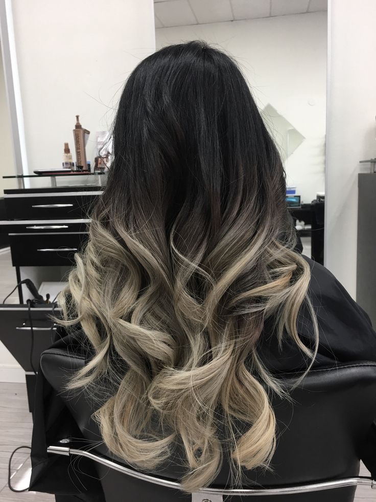 Black Into Blonde Ombre, Black Faded Into Blonde Hair, Dark Brown Ombre Hair Cool Tone, Hair Colour Ideas For Black Hair Ombre, Color At Ends Of Hair, Black Roots Light Ends, Black Hair Into Blonde, Black Fading Into Blonde Hair, Black To Blonde Ombre Hair Medium