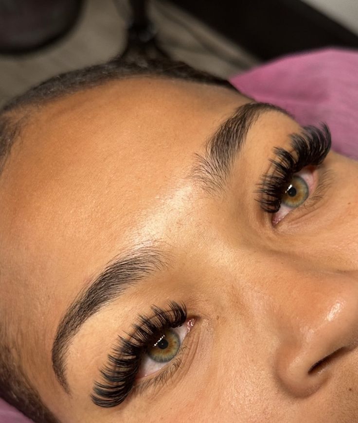 Extension Eyelashes Styles, Full Volume Wispy Lashes, Wispy Volume Set Lash Extensions, Round Eyelash Extensions, Lashes Extensions For Almond Eyes, Wispy Wet Set Lash Extensions, Full Cat Eye Lash Extensions, Kitten Lash Extensions, Thick Lash Extensions