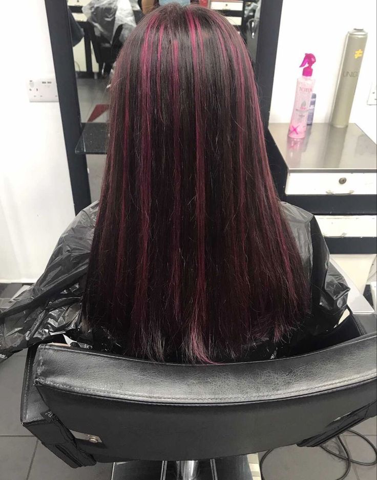 Dark Pink Streaks In Black Hair, Subtle Purple Highlights For Dark Hair, Pink Hilights Hair, Striped Dyed Hair, Magenta Highlights On Dark Hair, Black Hair With Pink Streaks, Red Stripes Hair, Dark Brown Hair With Pink, Pink Streaks In Brown Hair