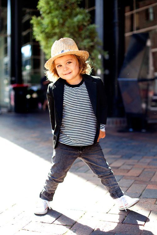 Boy style Kids Street Style, Fashion Friday, Baby Boy Fashion, Baby Outfits, Stylish Kids, Fashion Kids, Toddler Fashion, Childrens Fashion