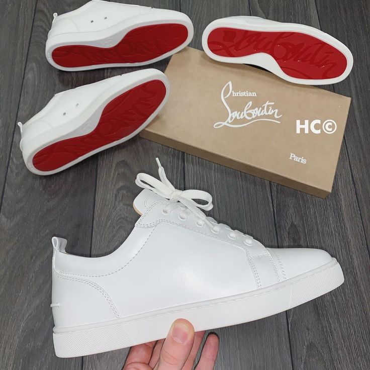 White Louboutin, Christian Louboutin Sneakers, Mens Dress Boots, Kicks Shoes, Belek, Christian Louboutin Men, Leather High Tops, Red Bottoms, Sneakers Men Fashion