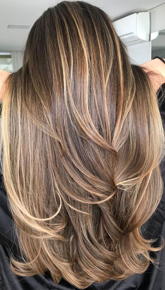 Brunette With Heavy Highlights, Hair 2024 Summer, Full Head Foils On Dark Hair, Full Head Highlights Dark Hair, Highlights Brown Hair Balayage, Highlights For Dark Brown Hair, Rambut Brunette, Blonde Highlights On Dark Hair, Tan Skin Blonde Hair