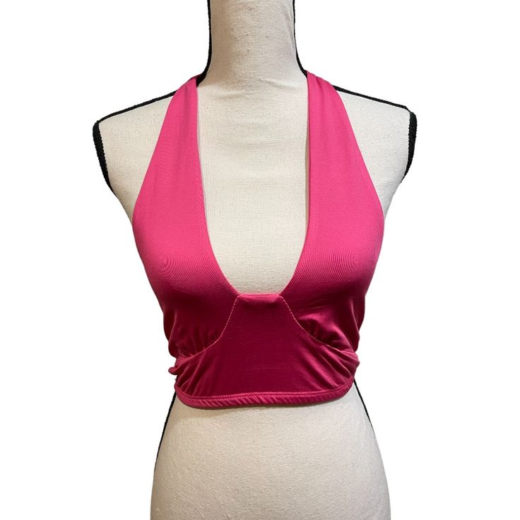 Adika Hot Pink Halter Top Backless Going Out Top Nwt Size Medium Triangle Top Crop Top For Club, Pink Halter Top For Spring Evening, Pink Halter Top For Evening In Spring, Pink Halter Top For Evening Spring Events, Chic Pink Crop Top Halter, Chic Pink Triangle Top, Chic Pink Halter Top For Night Out, Trendy Pink Halter Top For Night Out, Chic Pink Crop Top For Club