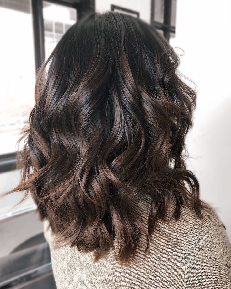 Brown Hair Shades, Chocolate Brown Hair Color, Brunette Balayage, Chocolate Hair, Balayage Hair Dark, Balayage Ombre, Brunette Balayage Hair, Brown Hair Balayage, Balayage Brunette