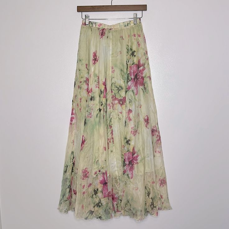 Size Xs 40” In Length Elastic Waistband Funky Long Skirts, Long Skirts Vintage, Spring Garden Party Long Skirt, Flowy Skirt For Garden Party, Pink Bottoms For Summer Garden Party, Garden Party Long Lined Skirt, Feminine Pink Bottoms For Garden Party, Full Skirt For Spring Garden Party, Full Skirt For Garden Party In Spring