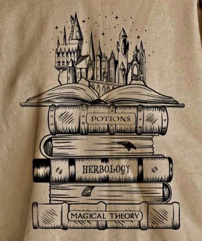 the back of a t - shirt with harry potter books on it