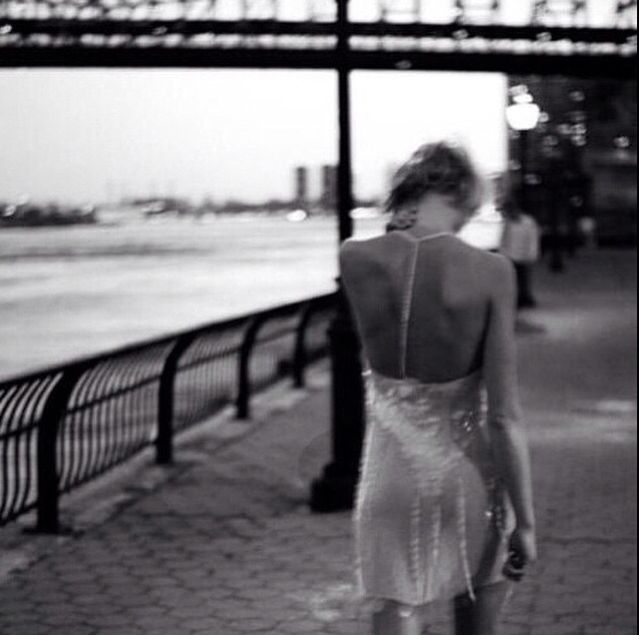 Walk Of Shame, Ansel Adams, Black N White, Party Fashion, Gossip Girl, New Yorker, A Woman, Fashion Beauty, Fashion Inspo