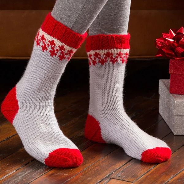 Red Heart Christmas Morning Slipper Socks | Yarnspirations Knit Socks Pattern, Easy Knitting Patterns Free, Red Heart Patterns, Socks Pattern, All Free Crochet, Crochet Socks, Knit Shoes, Sock Knitting Patterns, Super Saver