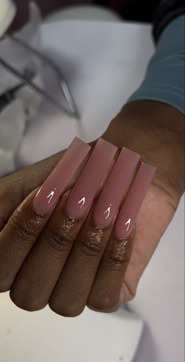 Clearish Pink Acrylic Nails, Long Nail Inspo Baddie Simple, Solid Color Acrylic Nails With Design, Pinkish Brown Nails, Simple Classy Baddie Nails, Plain Nails Acrylic, Baddie Nails Instagram, Pink Y2k Nails, Ariel Nails