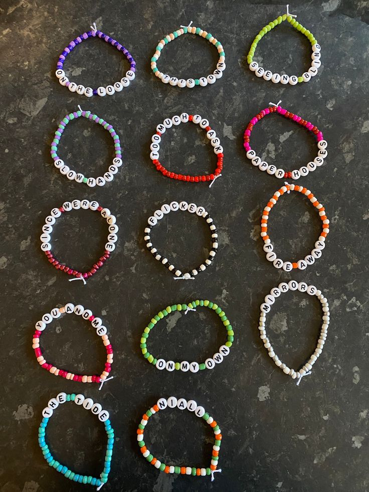 flicker heartbreak weather the show Ed Sheeran Concert Bracelets, Niall Horan Beaded Bracelet, One Direction Bracelet Ideas, Niall Horan Friendship Bracelet, Niall Horan Bracelet Ideas, One Direction Bracelet, Niall Horan Bracelet, Friendship Bracelets Ideas, Niall Horan Outfits